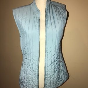 Escada vest